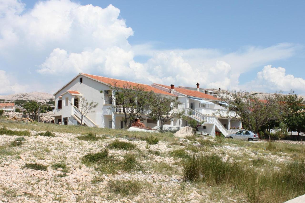 Apartments By The Sea Kustici, Pag - 6355 Kültér fotó