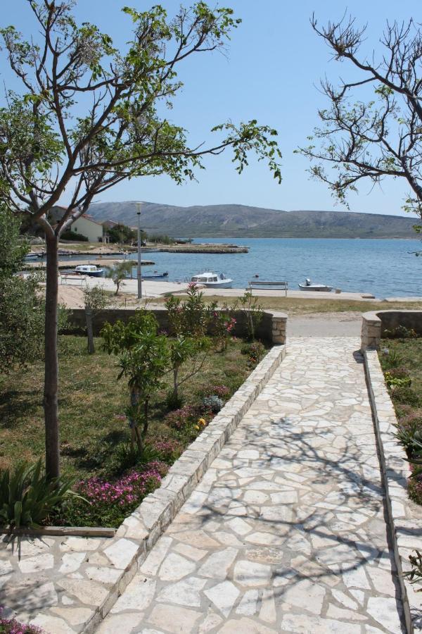 Apartments By The Sea Kustici, Pag - 6355 Kültér fotó