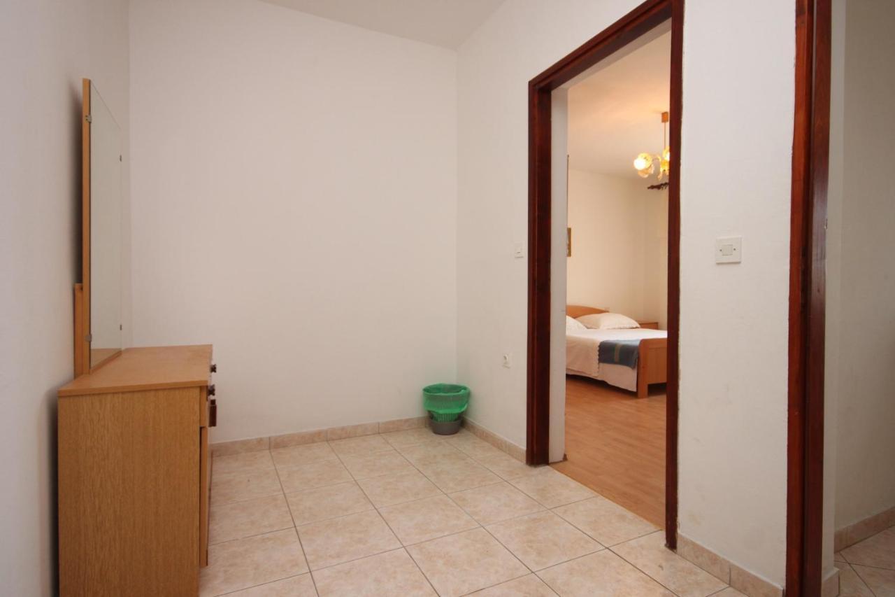 Apartments By The Sea Kustici, Pag - 6355 Kültér fotó