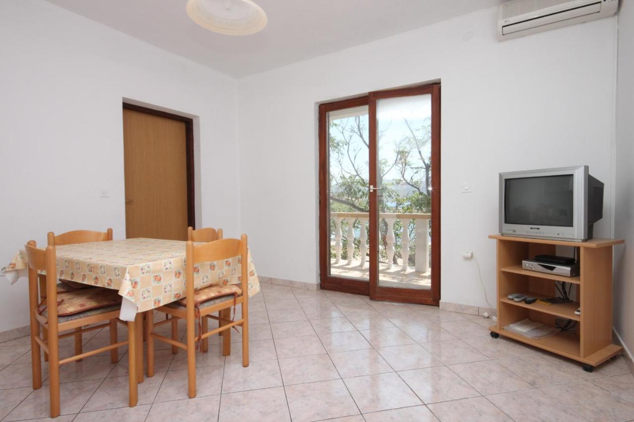 Apartments By The Sea Kustici, Pag - 6355 Kültér fotó